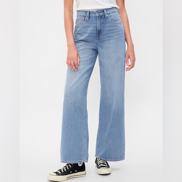 GAP - Size 6 - Women’s Wide-Leg Super Soft Jeans Light Wash Denim NEW - Picture 1 of 10